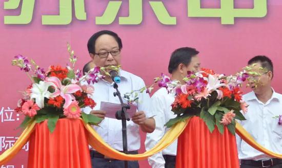 中國輕工業聯(lián)合會副會長、中國(guo)自行車協會理事(shi)長馬中超先生緻(zhi)辭