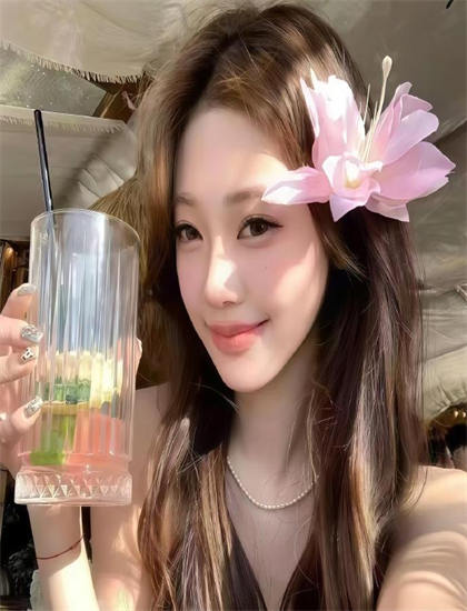 重新认识《简言的夏冬》细节的精心设计与隐藏寓意——深度体验的观影秘籍